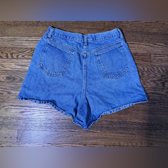 Vintage 90s High Waisted Denim Shorts SZ 16 - Picture 2 of 6